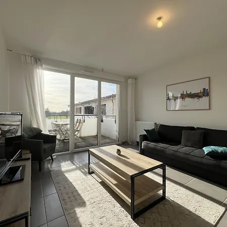 Daire New 3-room In Secure Frouzins